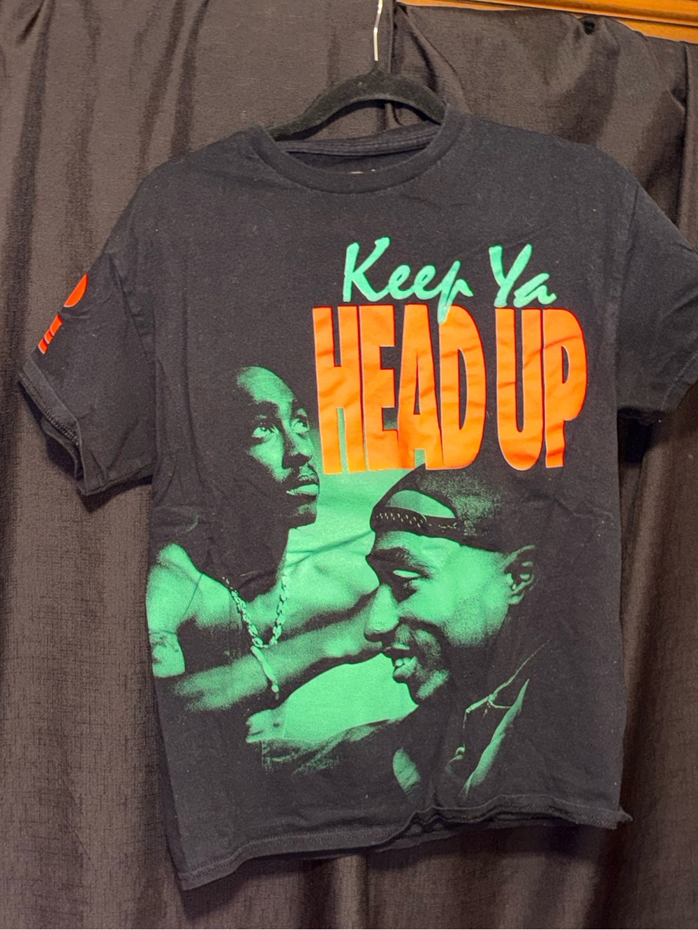 Black Tupac Shakur "Keep Ya Head Up" graphic tee. Green & Orange portrait Sz M